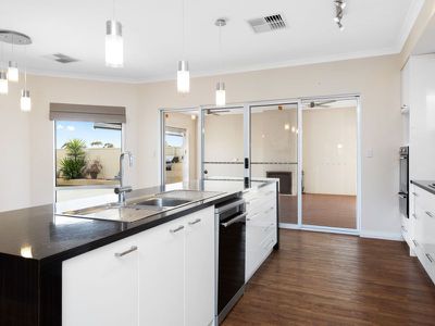 15 Pirring Way, Hannans