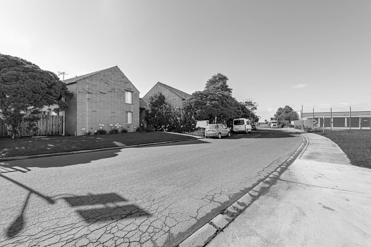 7 / 2 Techno Park Drive, Williamstown