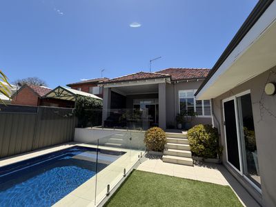 147 Anzac Rd, Mount Hawthorn