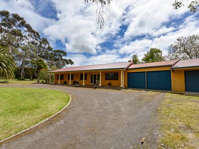 64 ACACIA DRIVE, Millicent