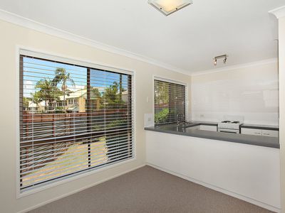 1 / 5 Kooringa Court, Maroochydore