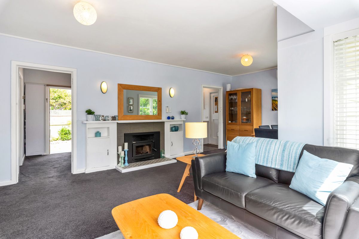 25 Golf Road, Paraparaumu Beach
