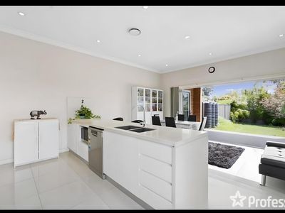72A Bogalara Road, Old Toongabbie