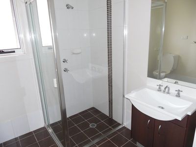 5A Hollyoake Circuit, Ingleburn