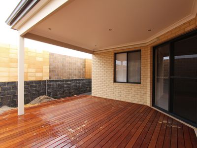2 / 58 Central Avenue, Ascot