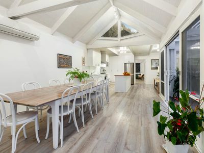 16 Lever Avenue, Blairgowrie