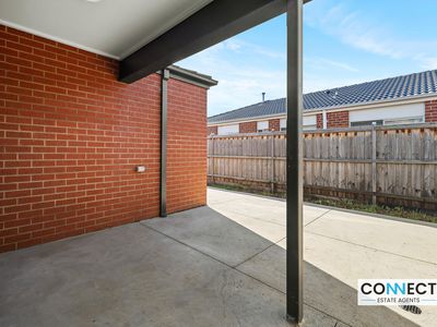 21 Dewhurst Circuit, Cranbourne East