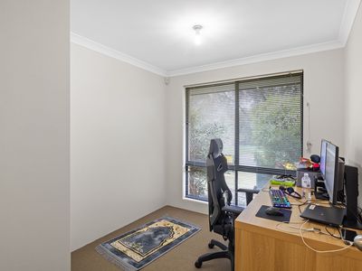 2 / 7 Barfield Road, Hammond Park