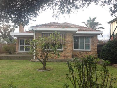 108 Ballarat Rd, Footscray