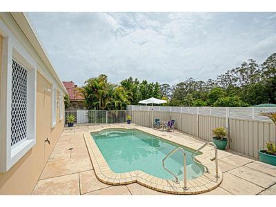 2 Woodlot Rise, Tewantin