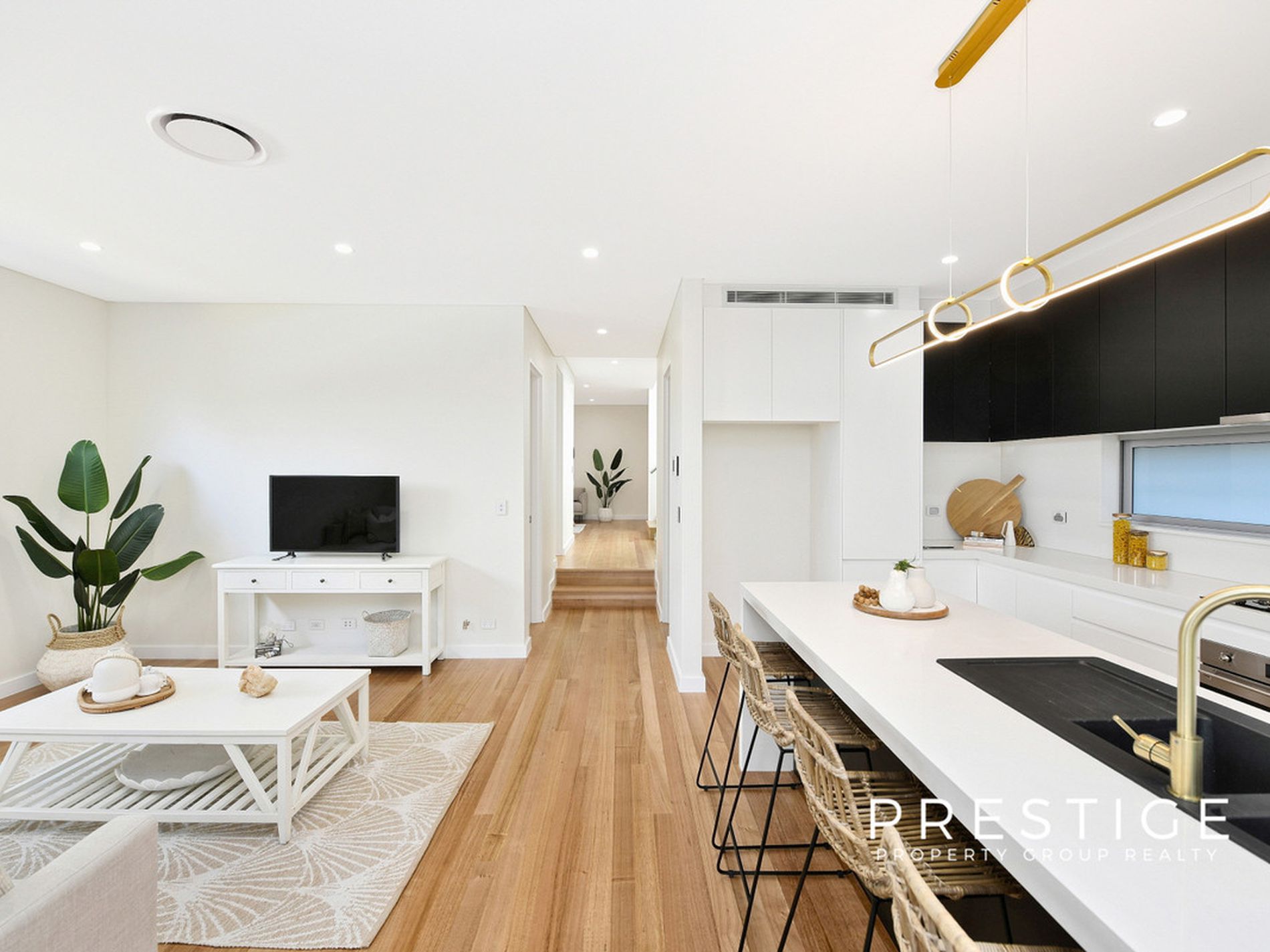 111A Gungah Bay Road, Oatley