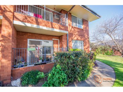 2 / 3 Jubilee Street, Dubbo