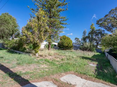 7 Wungong Road, Armadale