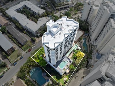 1402 / 41 Labrador Street, Labrador