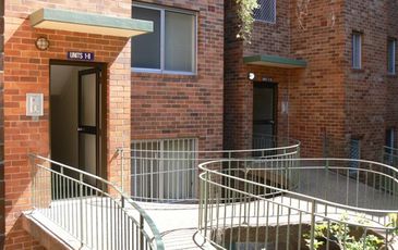 4 / 10 Church  St, Randwick