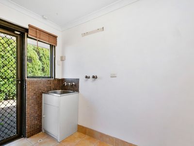 2 / 52 Endeavour Avenue, Bull Creek