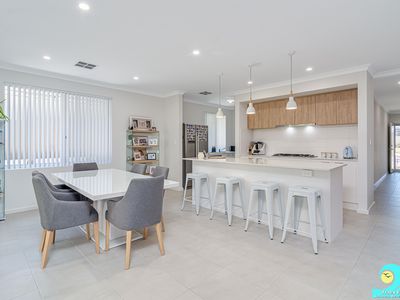 10 Spinnaker Boulevard, Yanchep