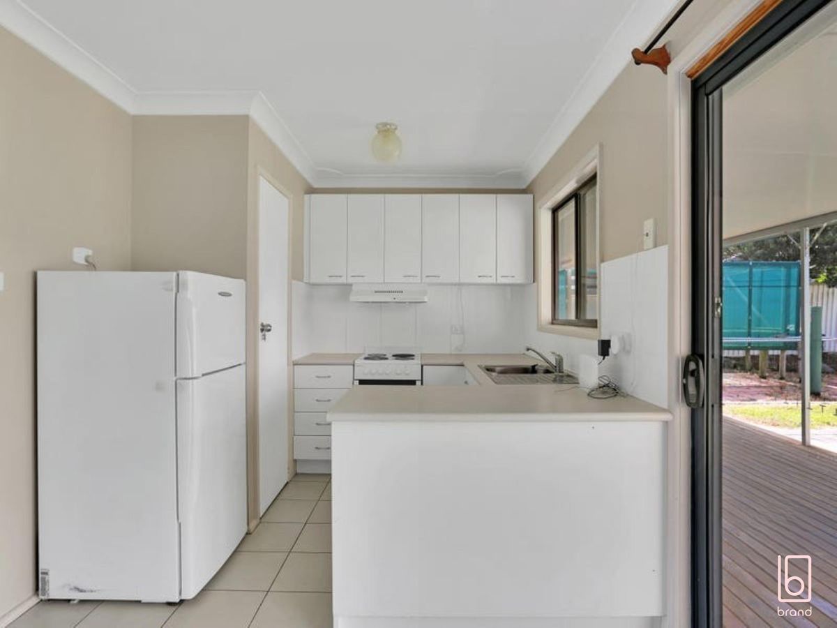 83 Ocean View Road, Gorokan