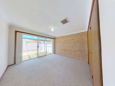 8 / 96 Bultje Street, Dubbo
