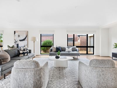 25 Wireless Drive, Aintree