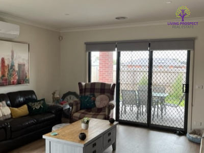 8 Golf View Street, St Leonards