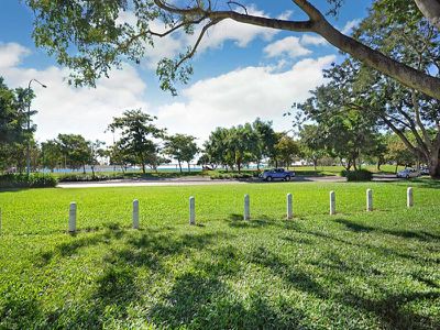 9 / 98 Mitchell Street, North Ward