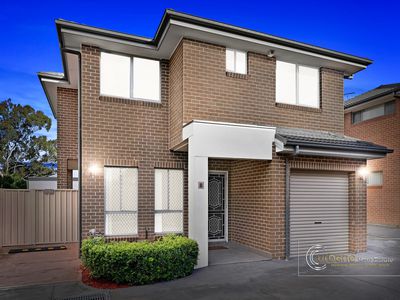 8 / 61-63 Portico Parade, Toongabbie