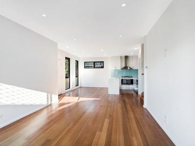 1 / 645 Pascoe Vale Road, Oak Park