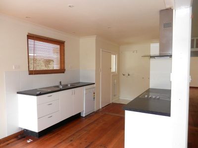 440 Forsters Rivulet, Lymington