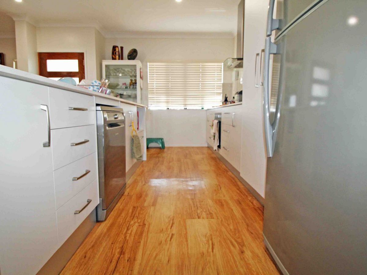 1 / 28 GARGAN LANE, Atherton