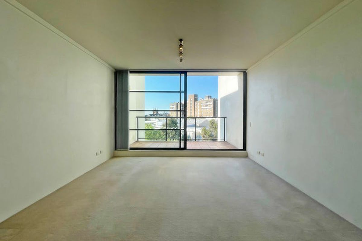 510E / 138 Carillon Avenue, Newtown