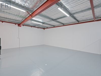 4 / 84 Barberry Way, Bibra Lake