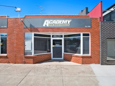 66 Charles Street, Newcomb