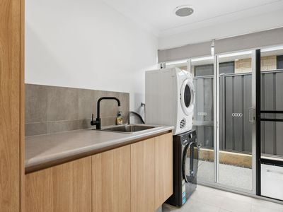 52 Sugargum Rise, Kiara