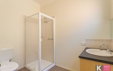 7 Barwon Drive, Pakenham