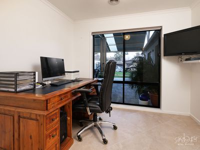 16 BIRKDALE TERRACE, Wodonga