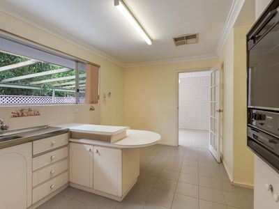 3 Orberry Place, Thornlie