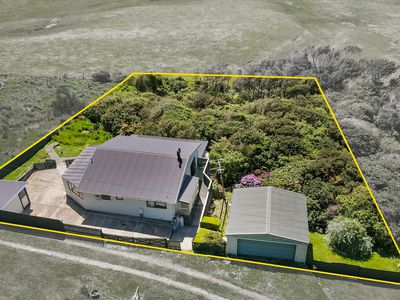 42 & 44 Bungalow Hill Road, Colac Bay