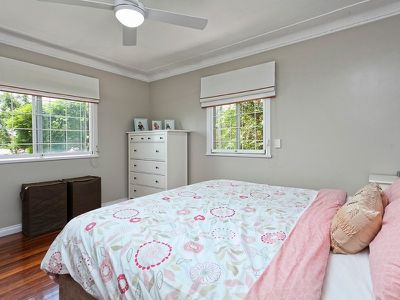 8 Alwyn Street, Stafford Heights