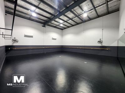 1 / 9 Ladbroke Street, Milperra