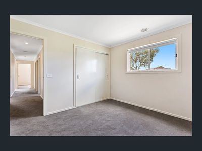 2 Butler Grove, Wyndham Vale