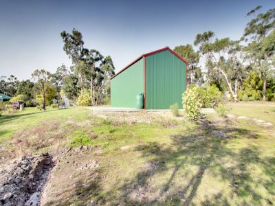 46 Cray Point Parade, Eggs And Bacon Bay
