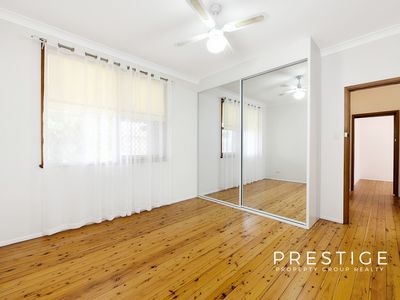 1 / 53 Connemarra Street, Bexley