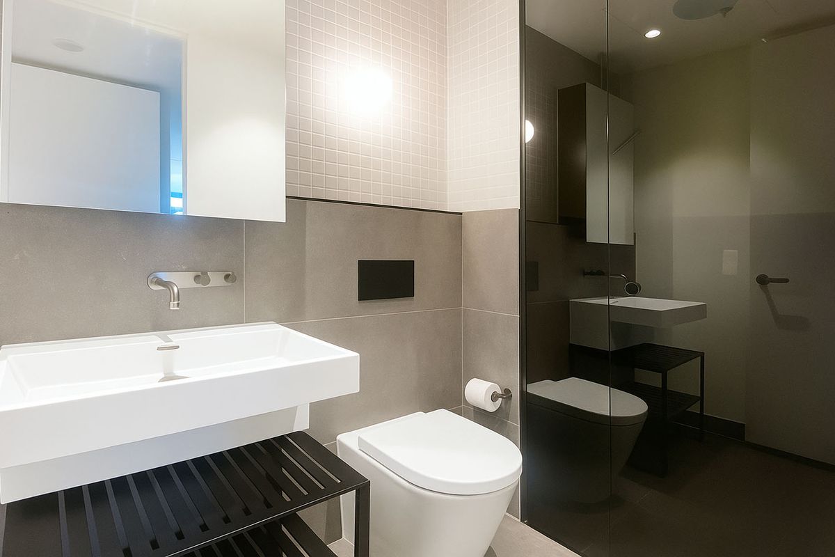 1613 / 18 Claremont St, South Yarra