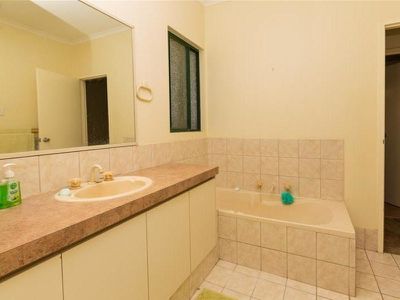 10 Paroo Close, South Hedland