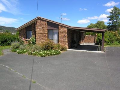 2 / 64 Sale Street, Huonville