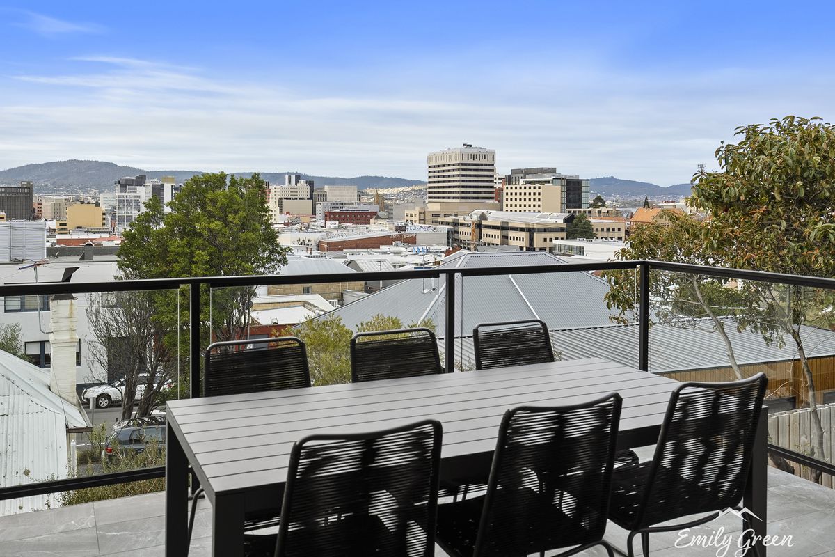 1 / 72A Molle Street, Hobart