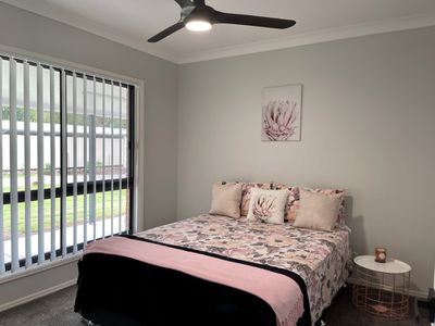 106 Boundary Road, Urangan