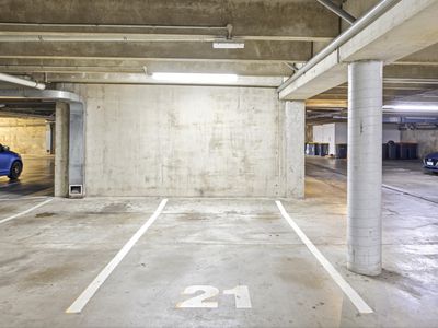 21 / 169 Fitzgerald Avenue, City Centre