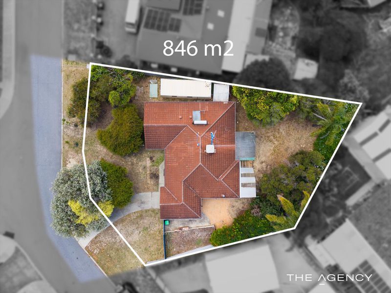 39 Allamanda Drive, South Lake